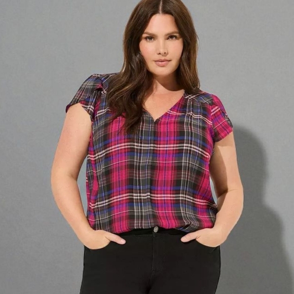 Torrid Women’s Georgette Blouse Size L – Black Split Tulip Sleeve - Picture 4 of 5